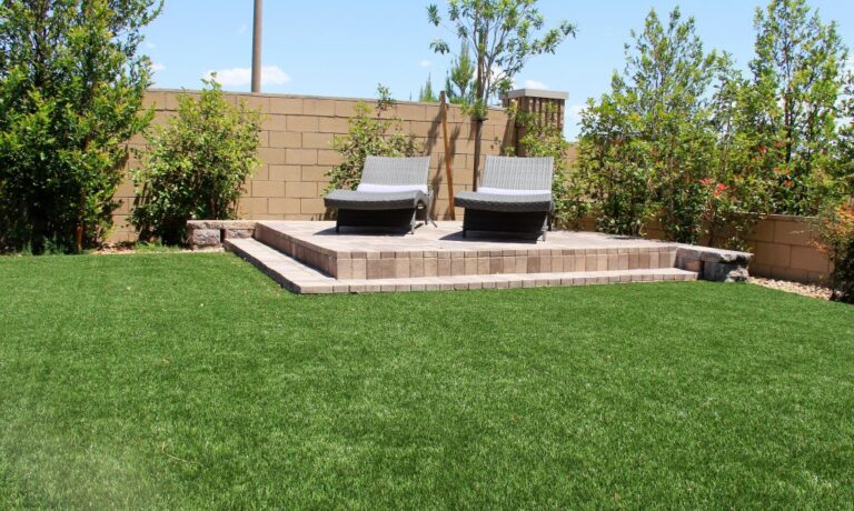 Artificial lawns