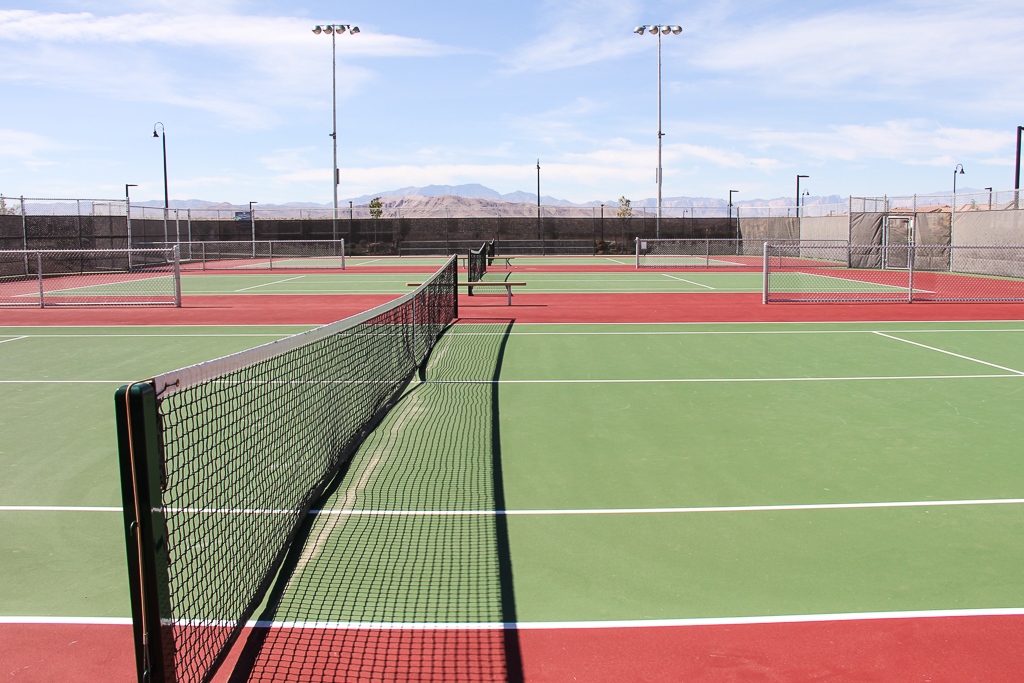 Inspirada tennis courts