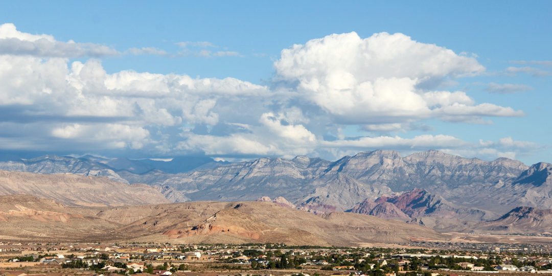 Las Vegas has sunny, comfortable weather most of the year, although summers can be toasty. Sunny day in Las Vegas