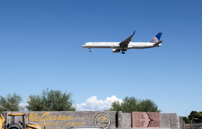 Plane flying in to Las Vegas’ McCarran airport Plane flying in to Las Vegas' McCarran airport